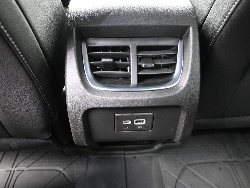 Used 2024 Chevrolet Blazer LT w/ LPO, Floor Liner Package FWD image 29