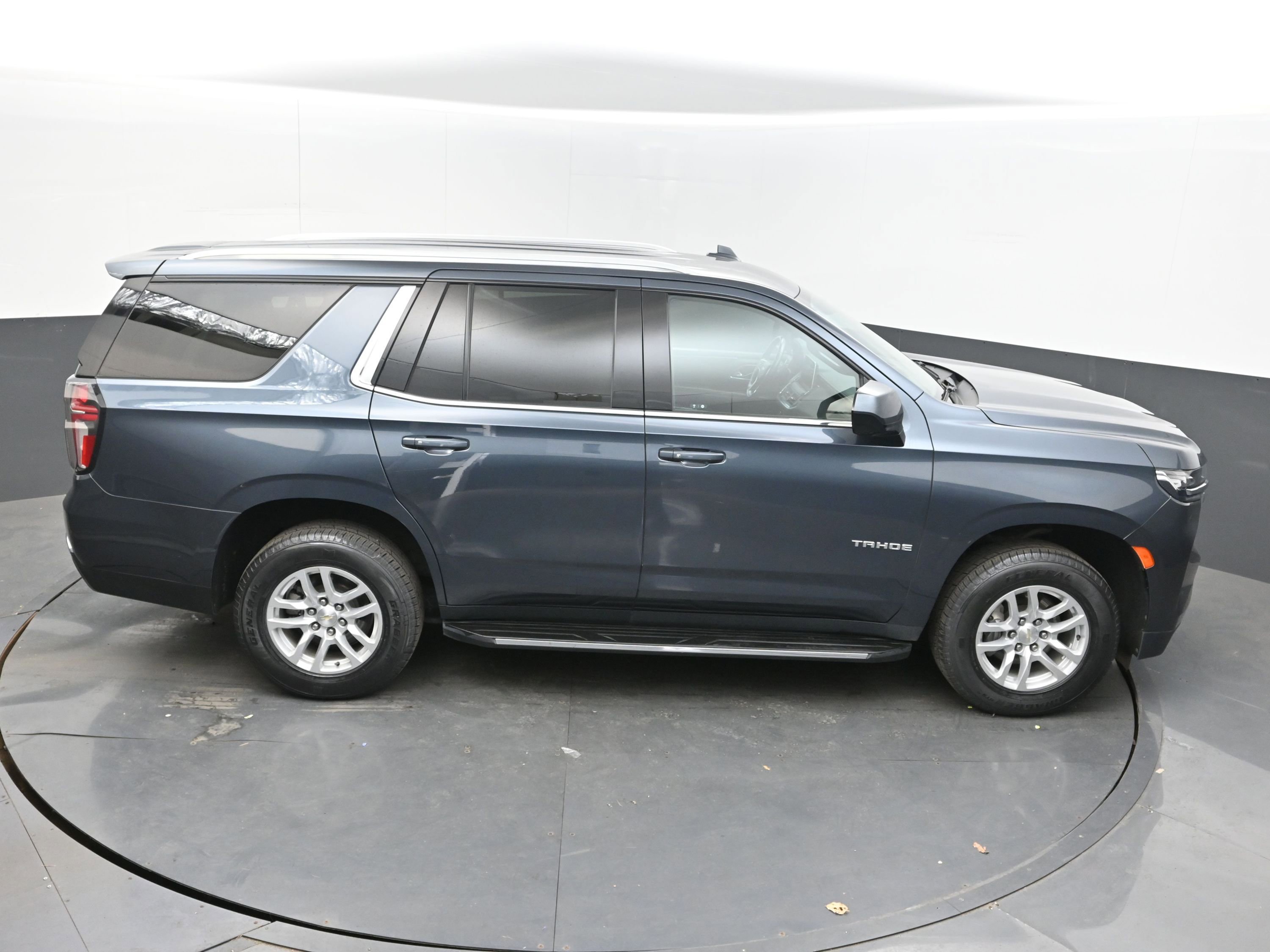 Used 2021 Chevrolet Tahoe LT image 35