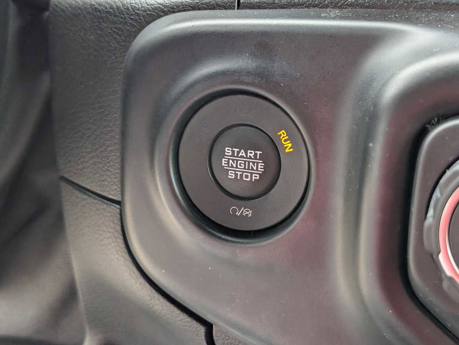 Used 2020 Jeep Wrangler Unlimited Sport S w/ Sun And Sound Package image 21