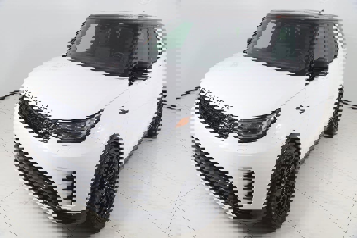 Used 2023 Land Rover Discovery S R-Dynamic image 24