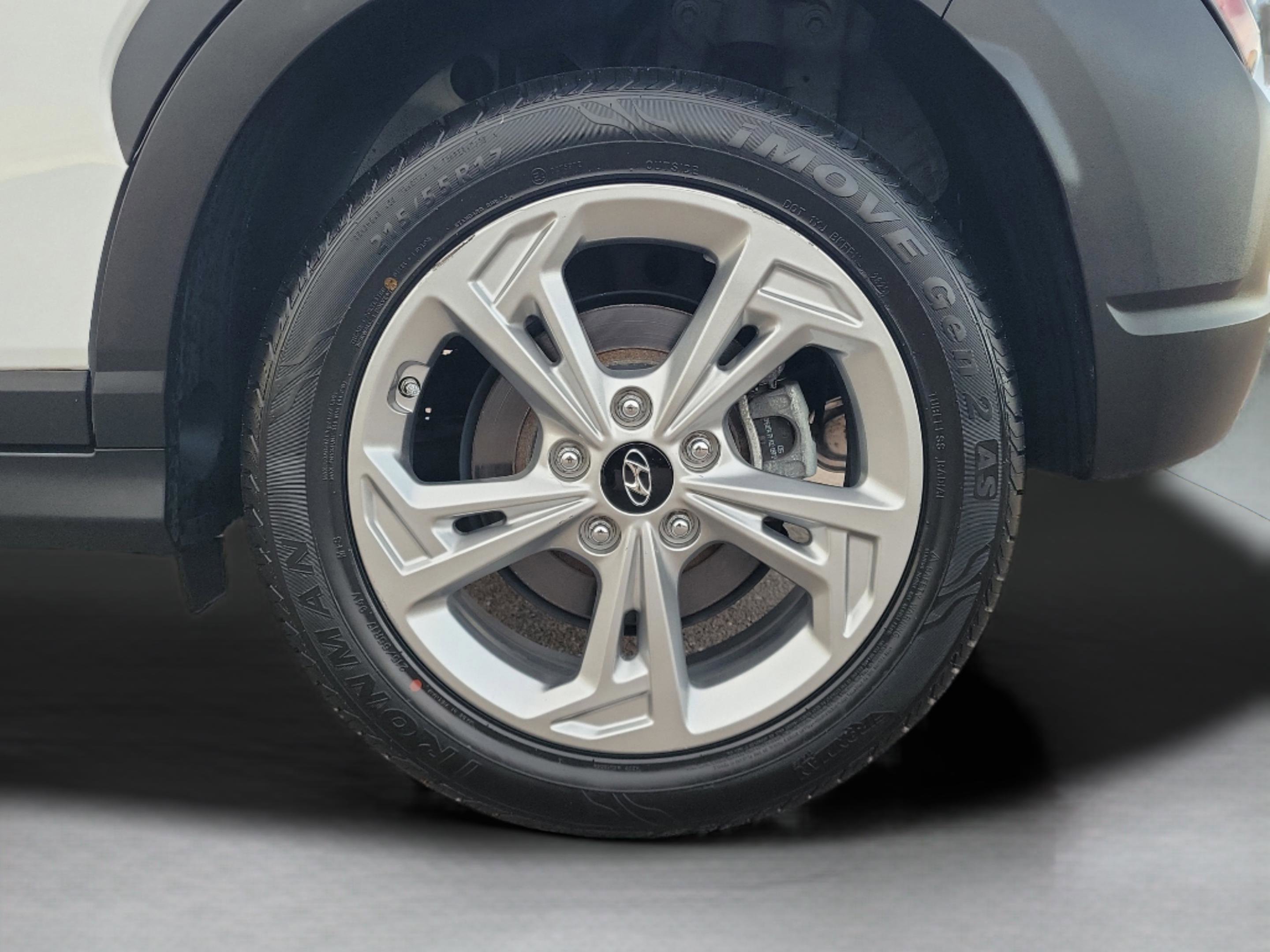 Certified 2023 Hyundai Kona SEL w/ Convenience Package image 6