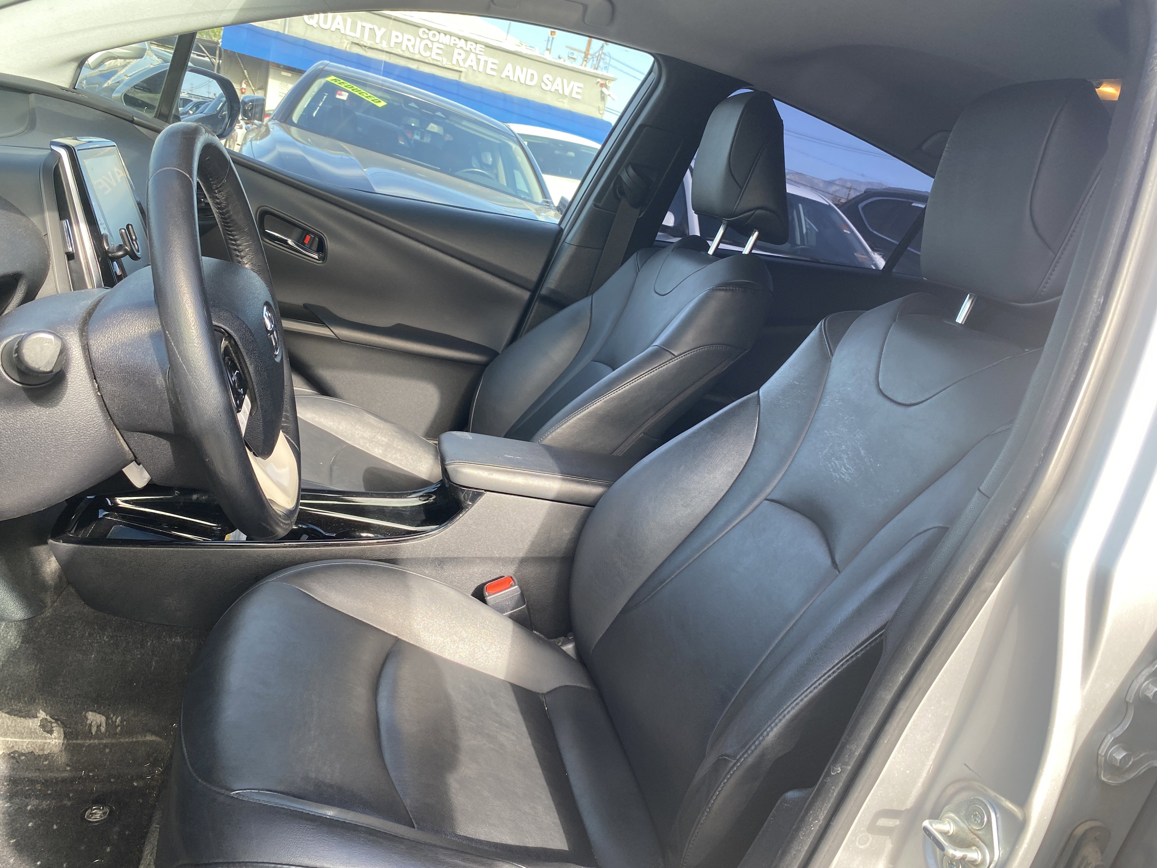 Used 2017 Toyota Prius Prime Premium w/ Carpet Mat Package image 14