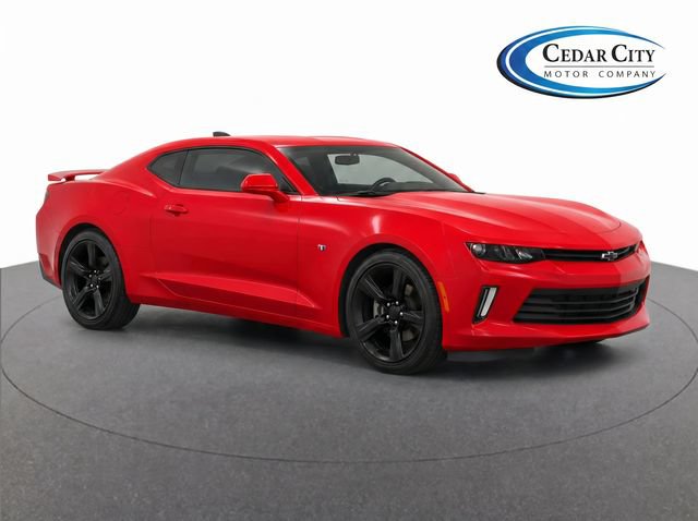 Used 2018 Chevrolet Camaro LT RWD image 2