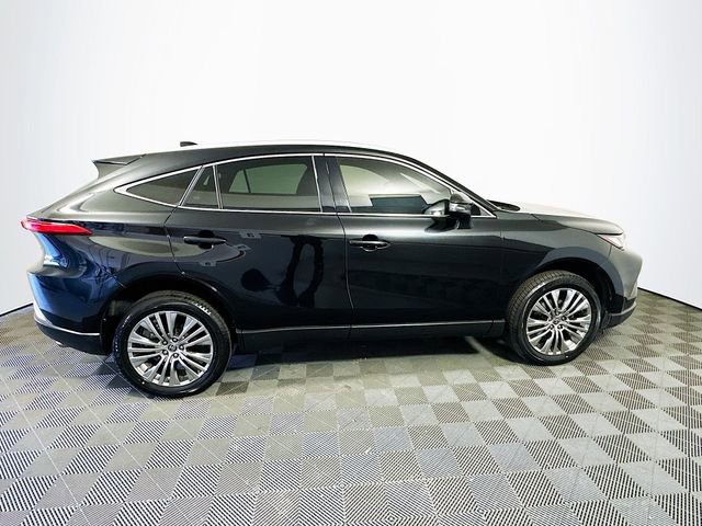 Used 2022 Toyota Venza Limited w/ Advanced Technology Package AWD/4WD image 9