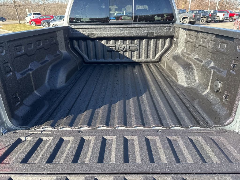 New 2026 GMC Canyon Elevation w/ Convenience Package image 14