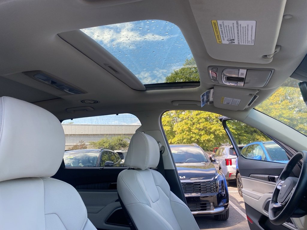 Used 2025 Kia Telluride SX image 20