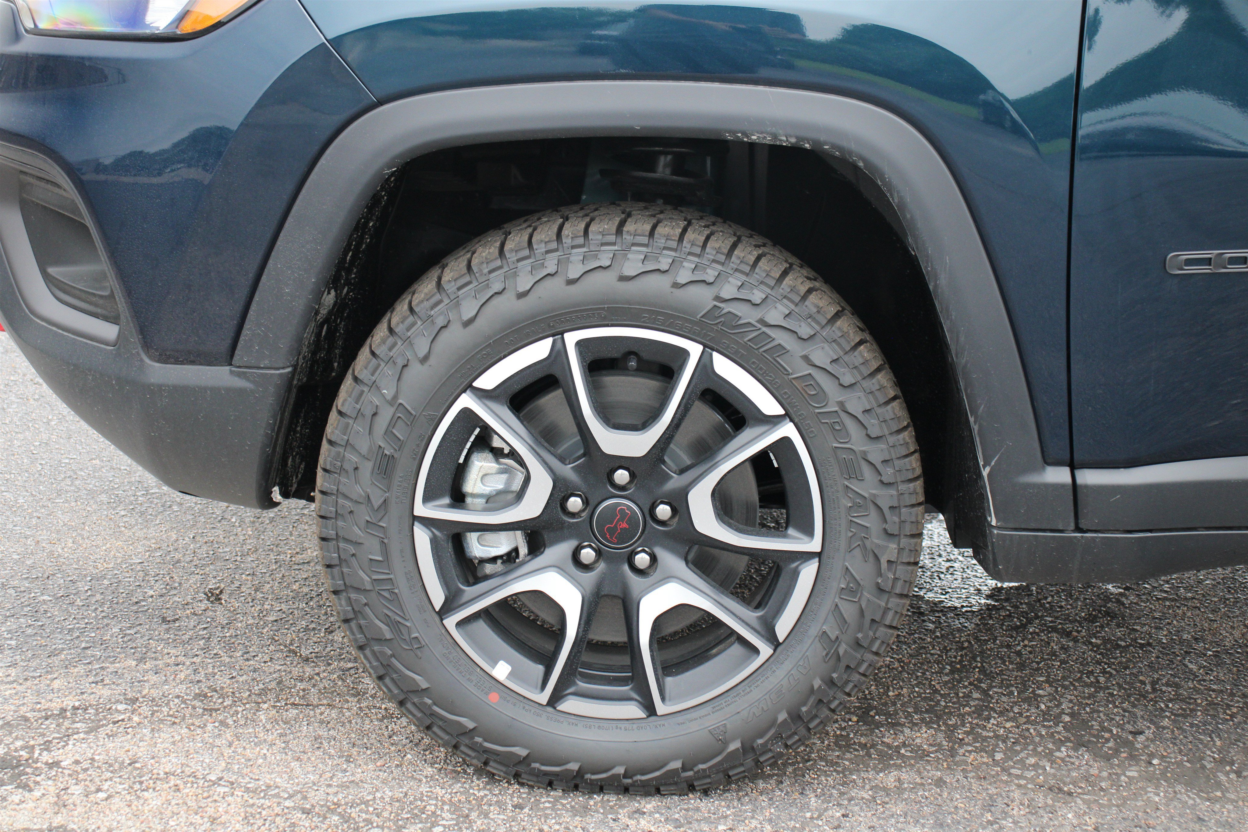 New 2026 Jeep Compass Trailhawk AWD/4WD image 39