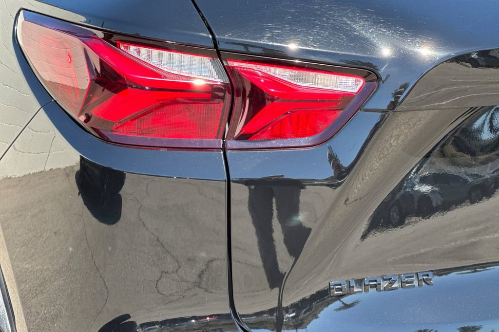 Used 2019 Chevrolet Blazer LT image 35