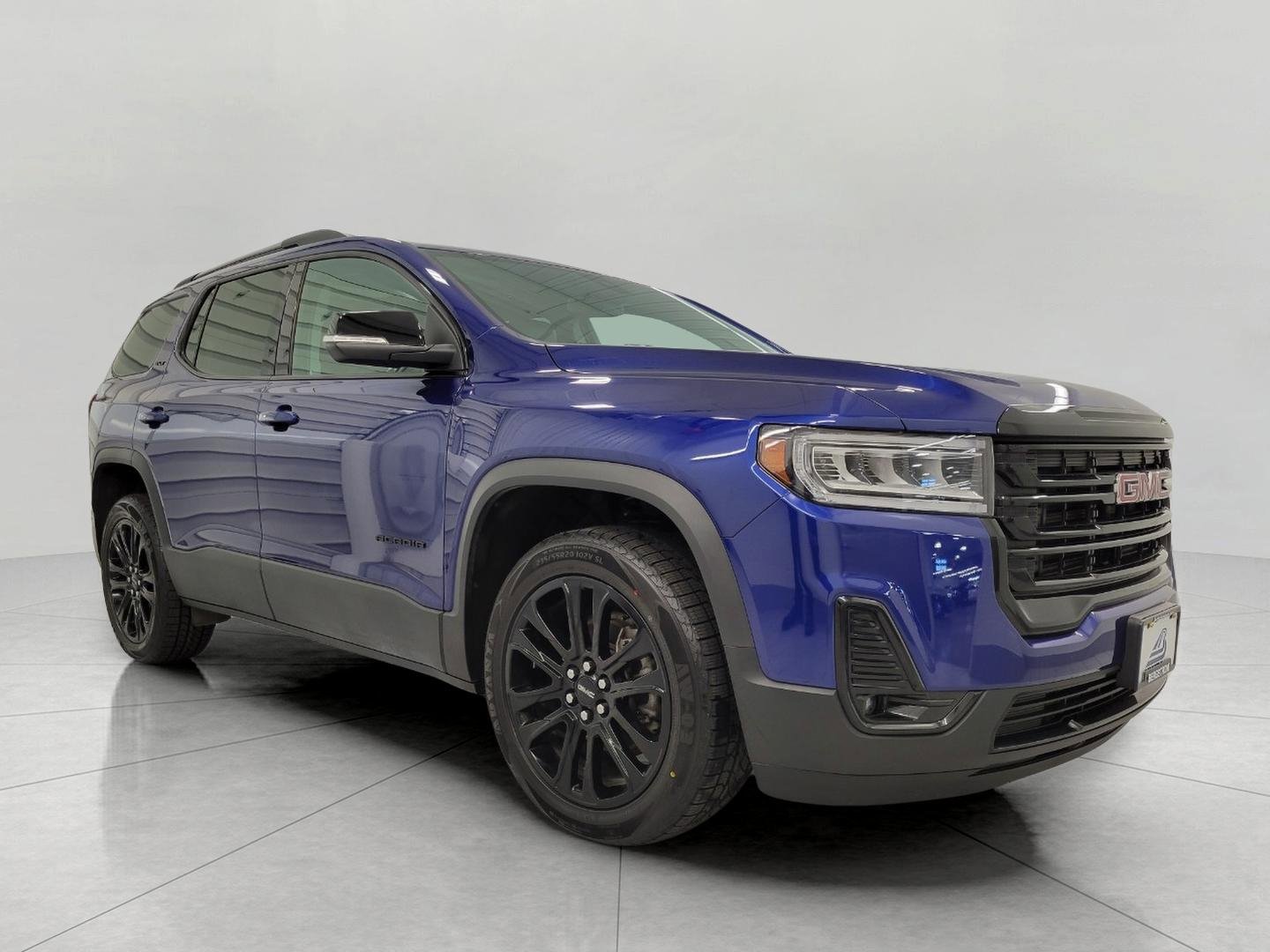 Used 2023 GMC Acadia SLT w/ Elevation Edition