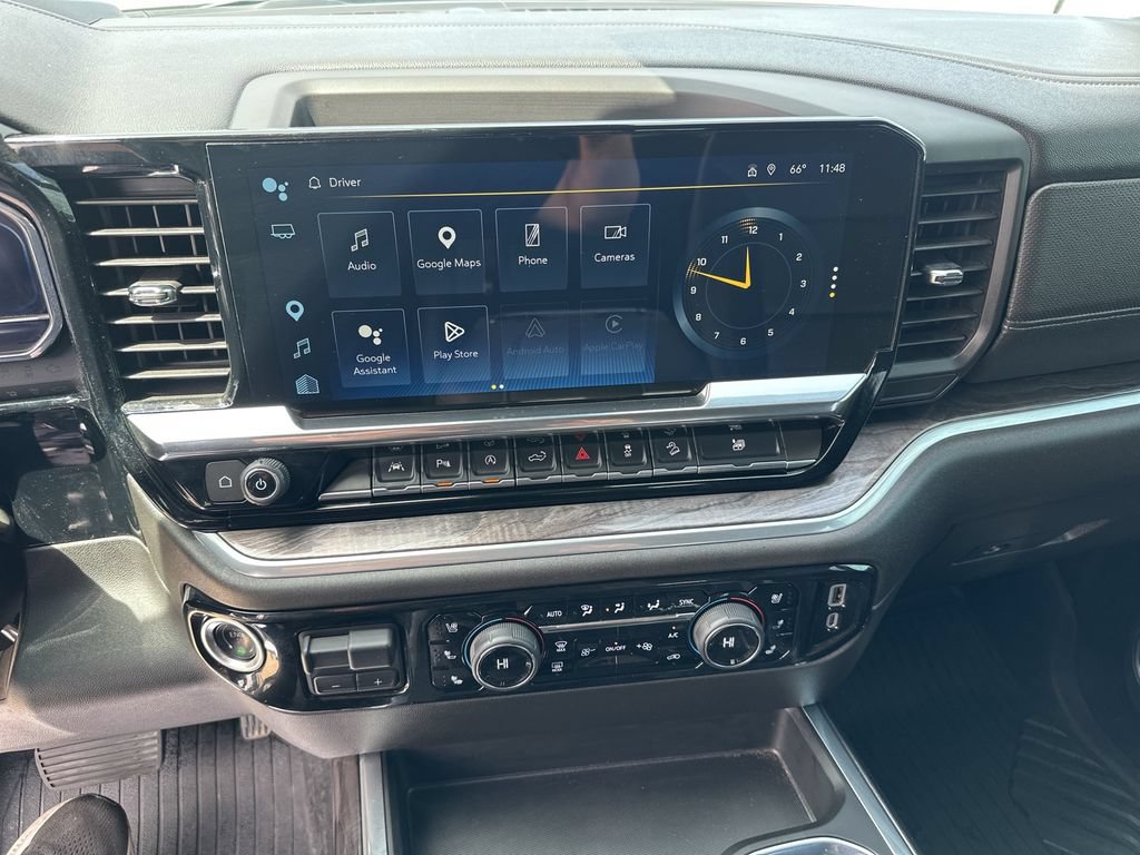 Used 2025 Chevrolet Silverado 1500 LTZ AWD/4WD image 21