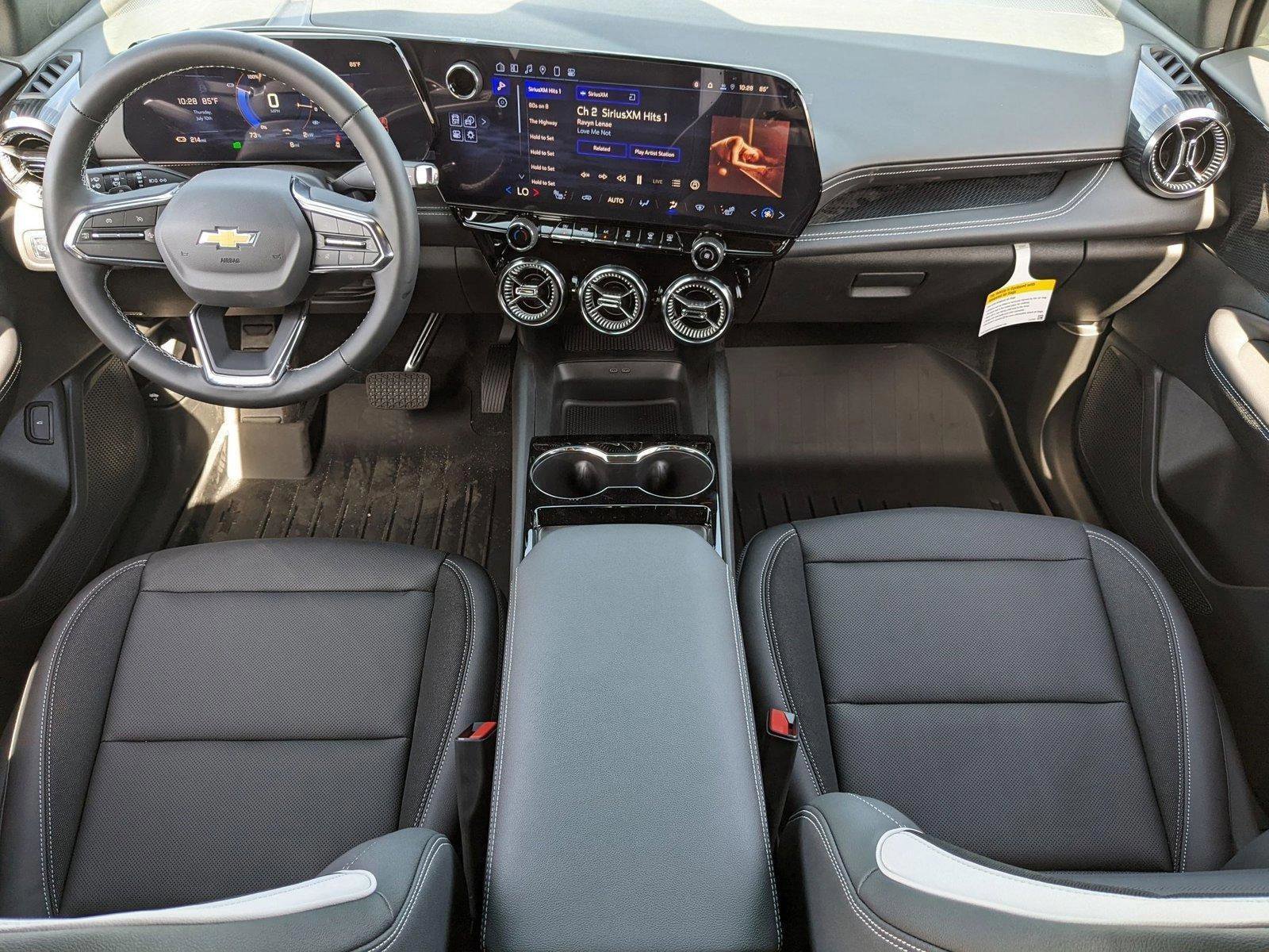 New 2025 Chevrolet Blazer EV LT AWD/4WD image 14