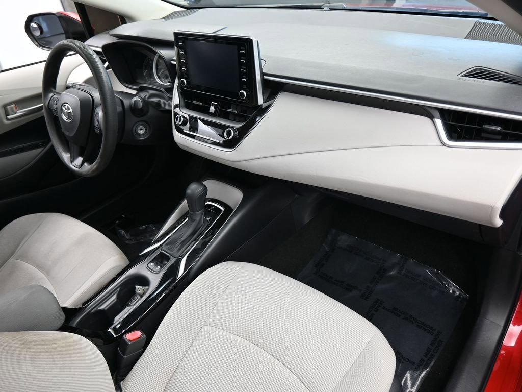 Used 2020 Toyota Corolla LE image 35