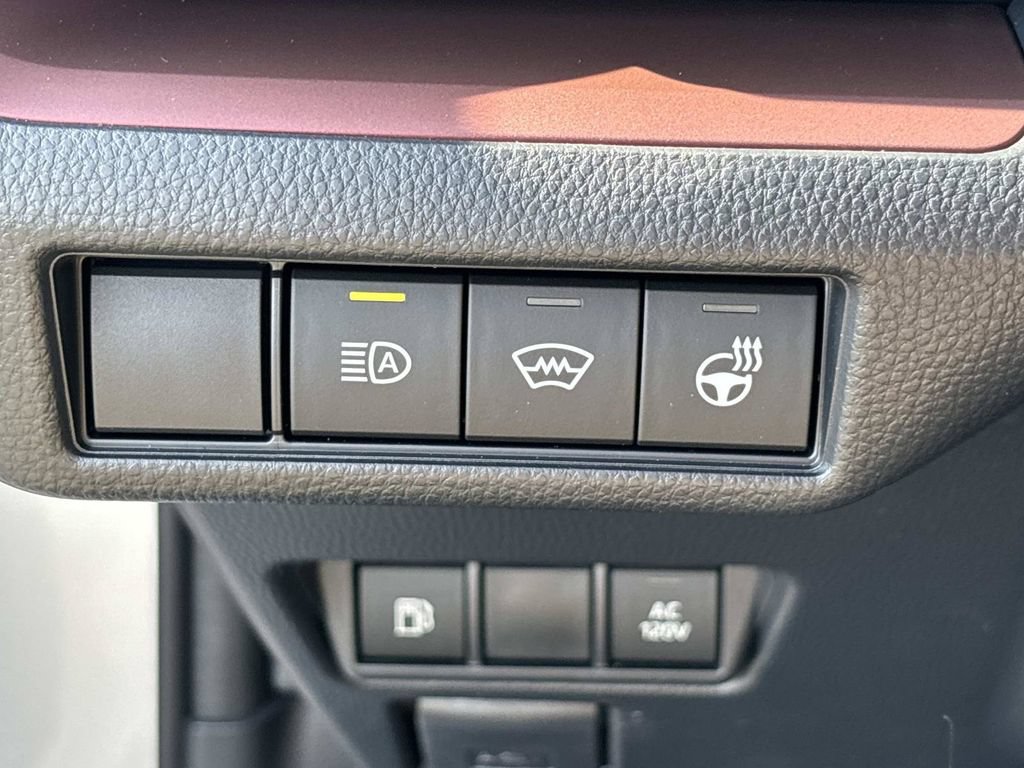 New 2026 Toyota Prius Plug-In Hybrid FWD image 29