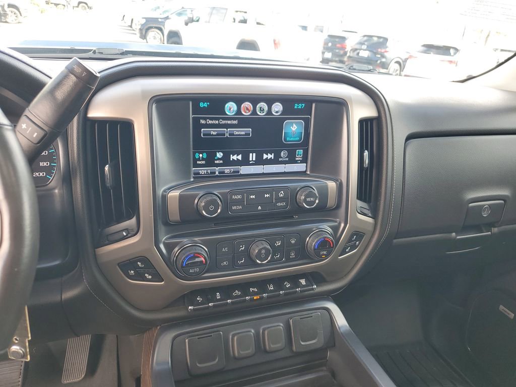 Used 2017 GMC Sierra 3500 Denali image 28