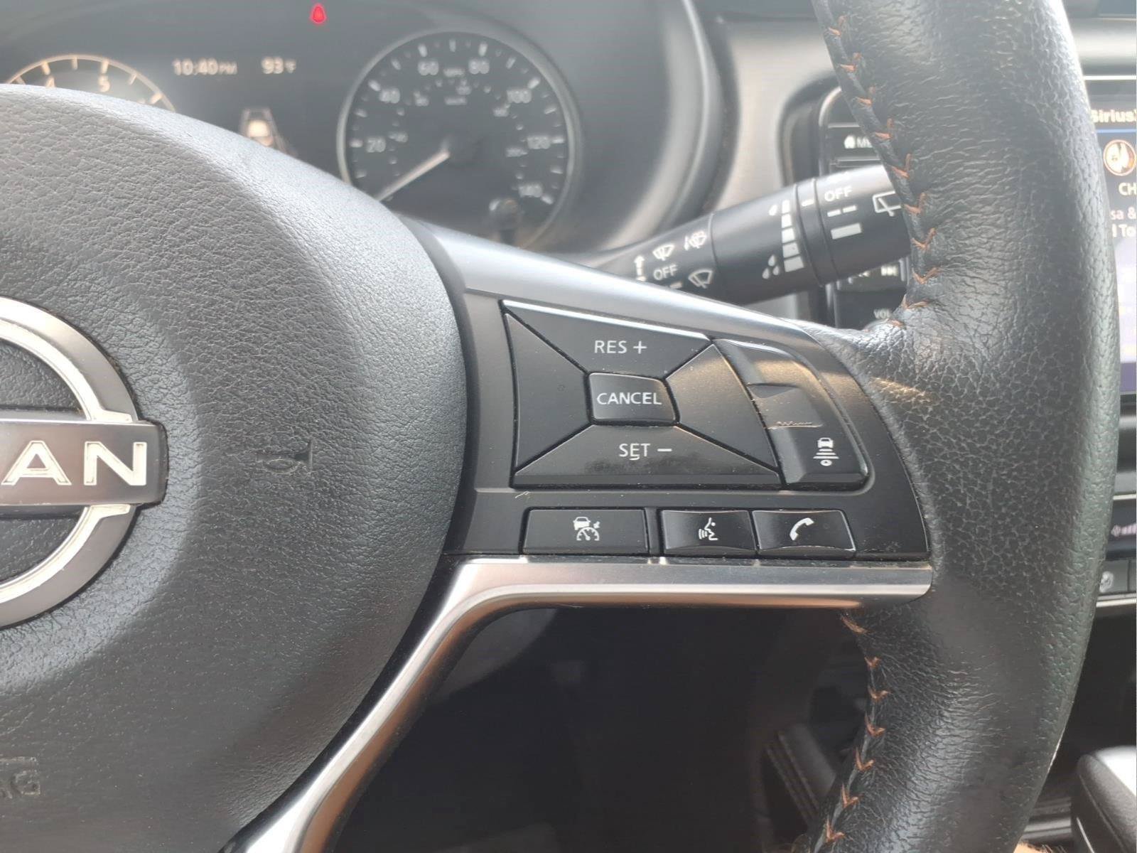 Used 2023 Nissan Kicks SR w/ SR Premium Package FWD image 22