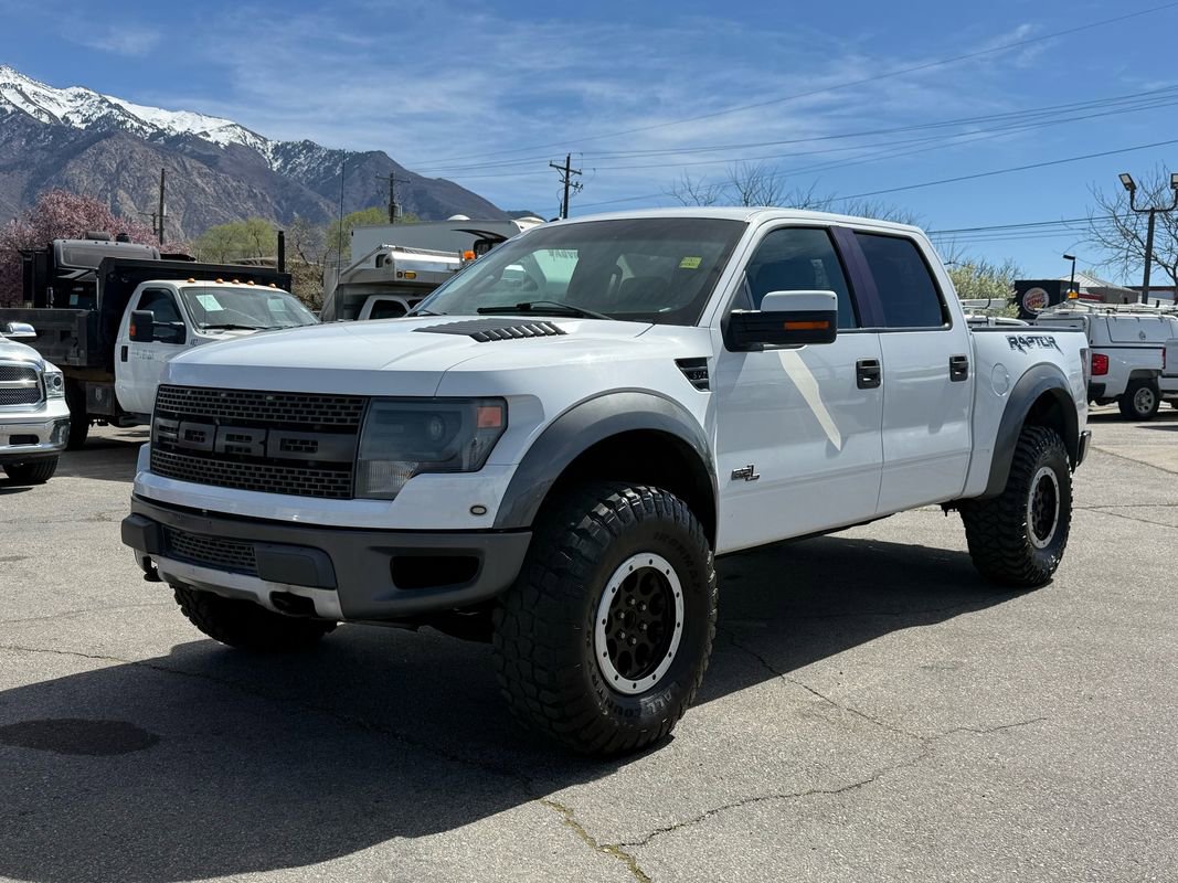 Used 2014 Ford F150 Raptor w/ Equipment Group 801A Luxury image 2
