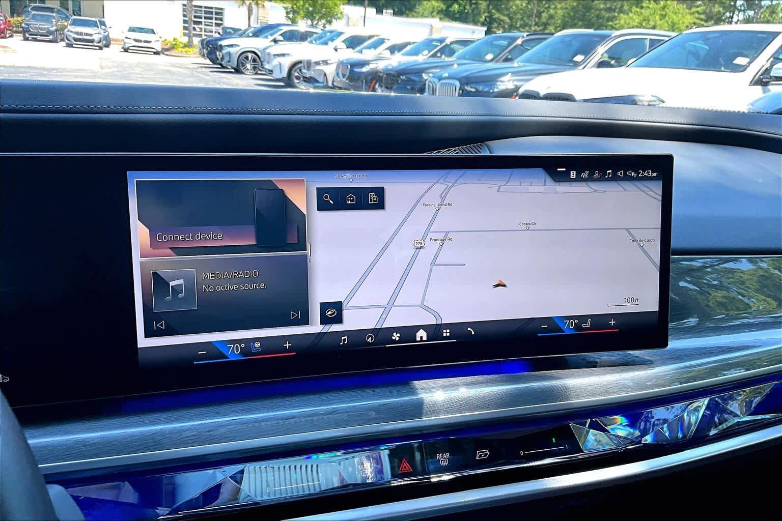 Certified 2024 BMW 760i xDrive AWD/4WD image 37