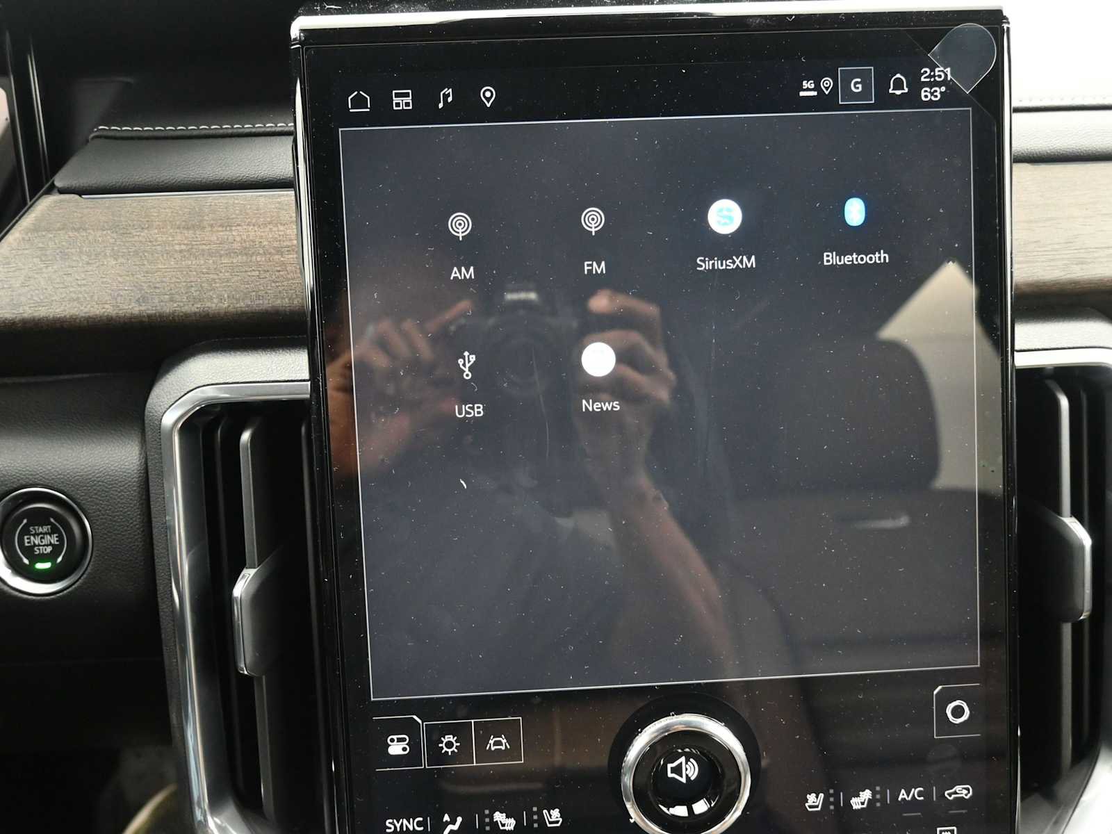 New 2026 GMC Acadia Denali Ultimate w/ LPO, Floor Liner Package image 20