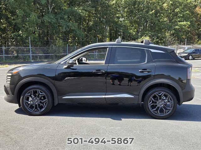 Certified 2026 Nissan Kicks SR w/ Cold Weather Package FWD image 2
