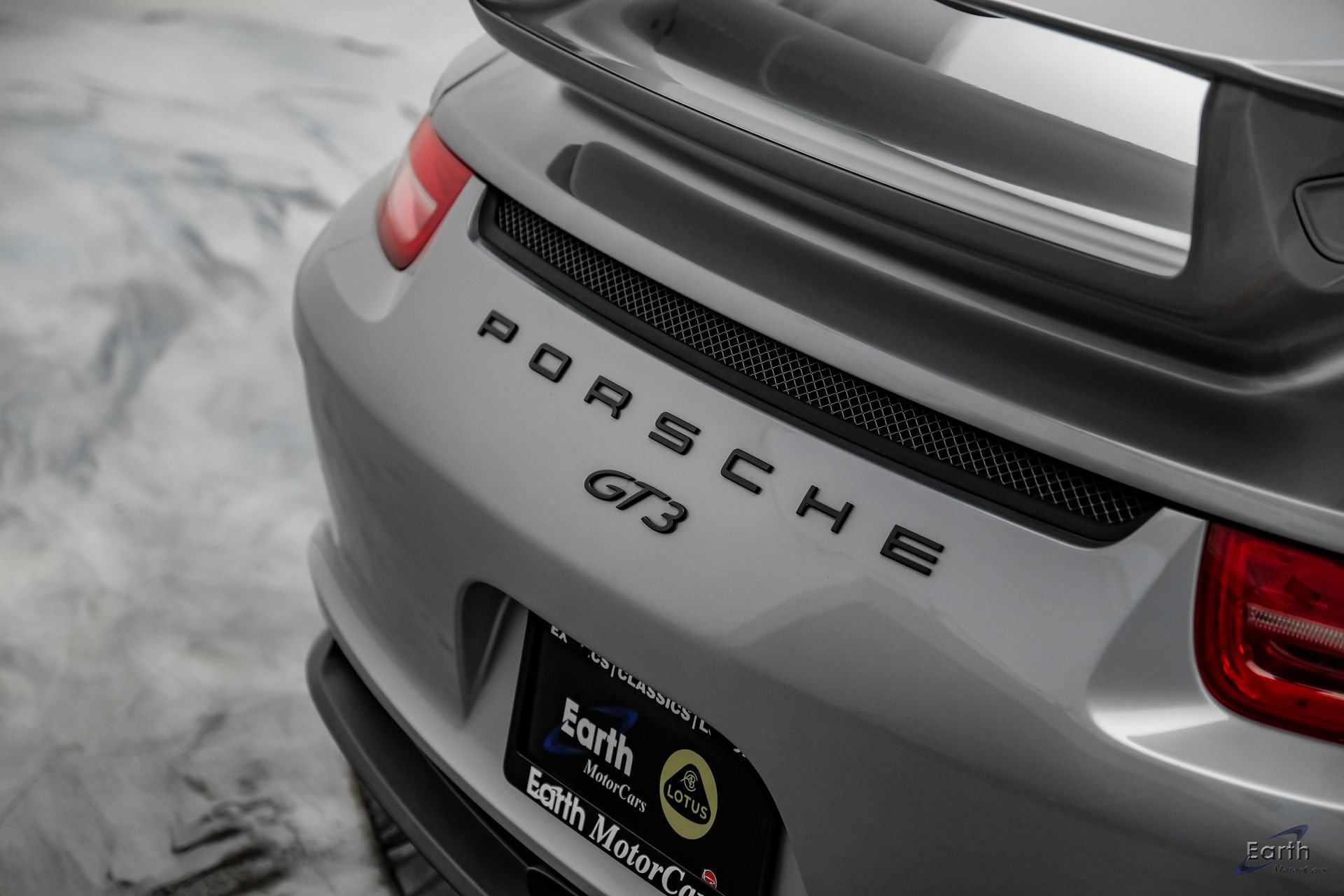 Used 2015 Porsche 911 GT3 RWD image 15