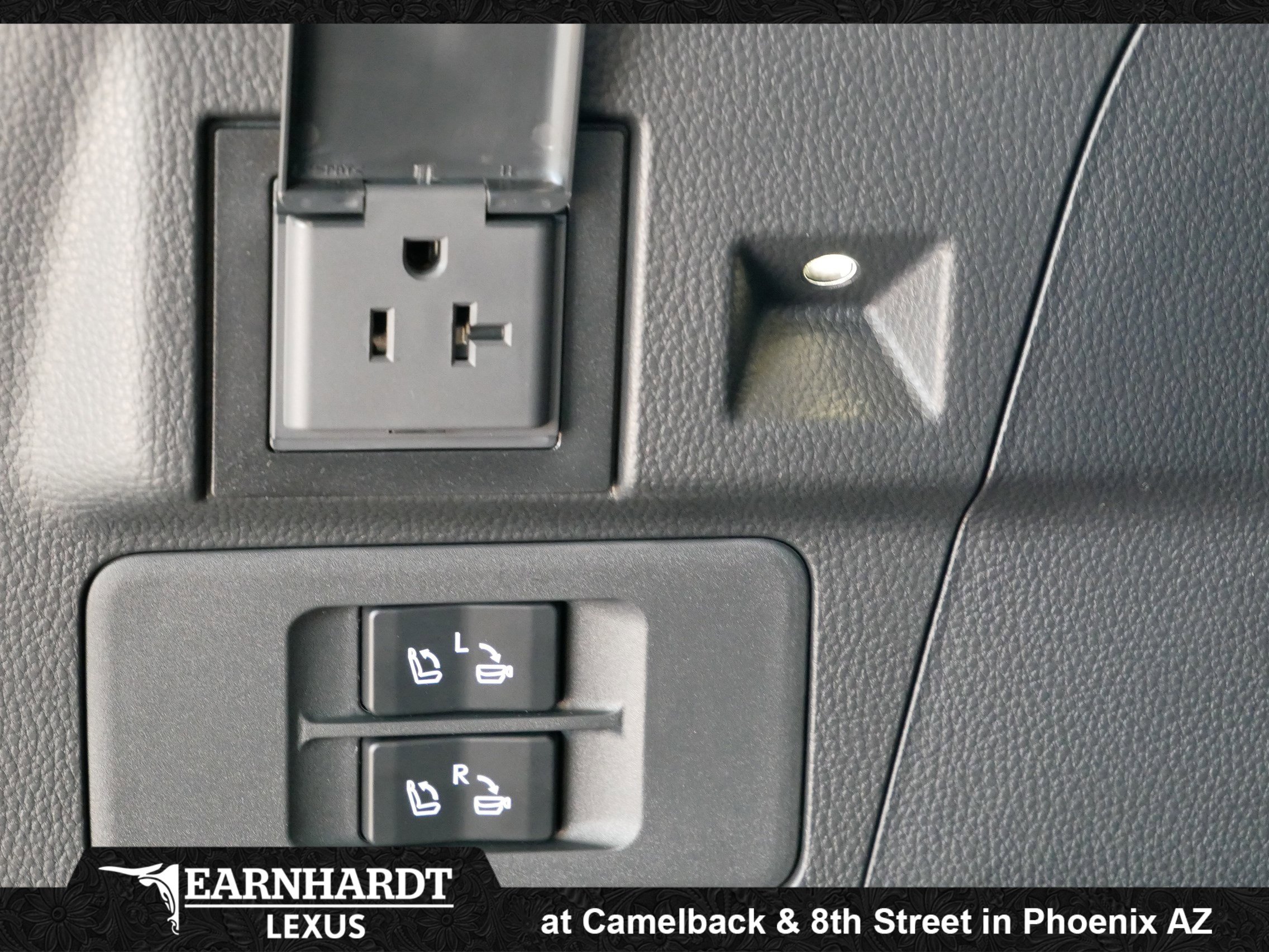 New 2025 Lexus LX 700h F Sport image 20