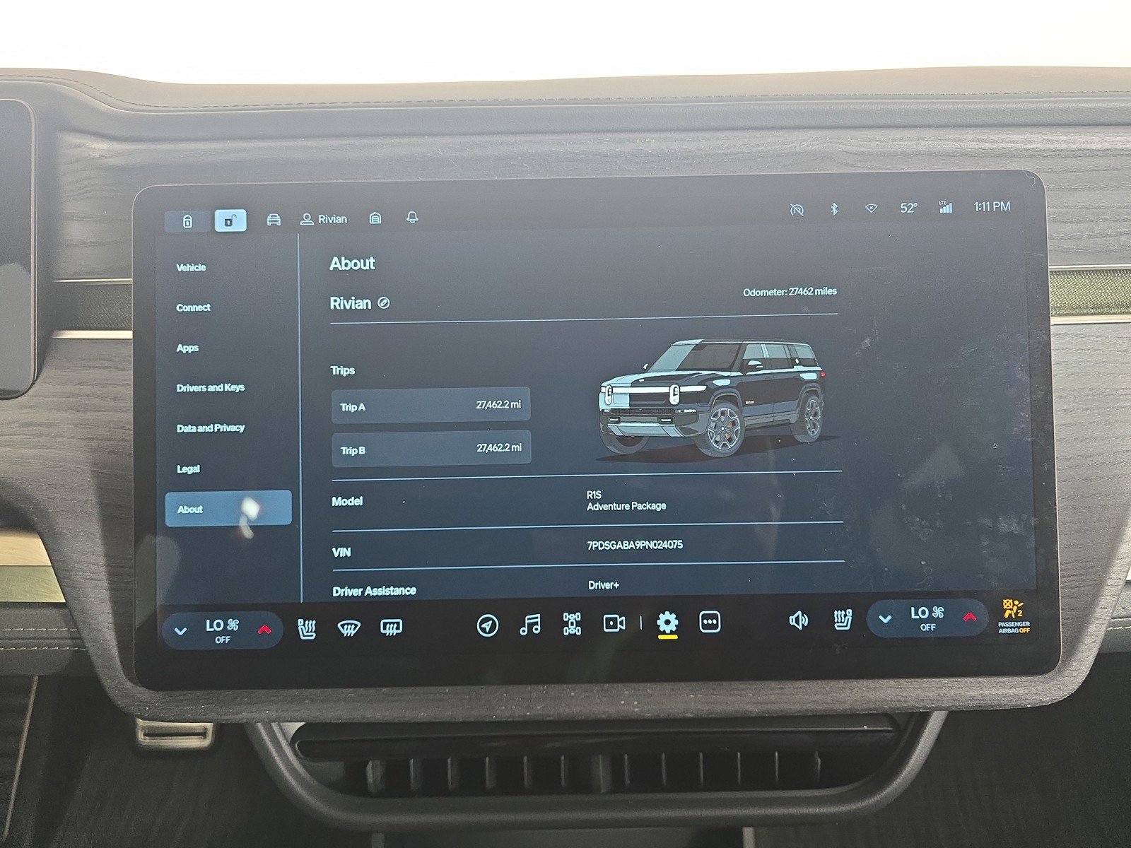 Used 2023 Rivian R1S Adventure image 29