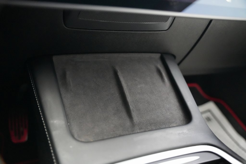 Used 2021 Tesla Model 3 Performance image 33