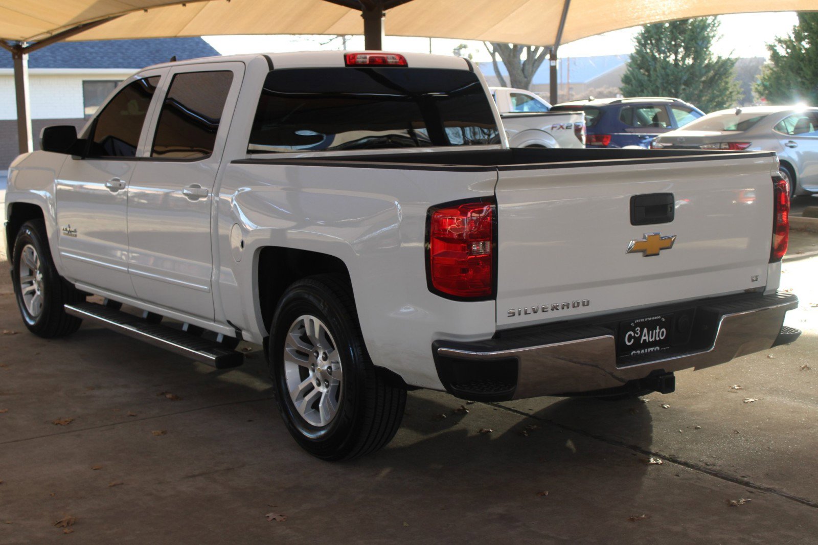 Used 2017 Chevrolet Silverado 1500 LT w/ Texas Edition image 9