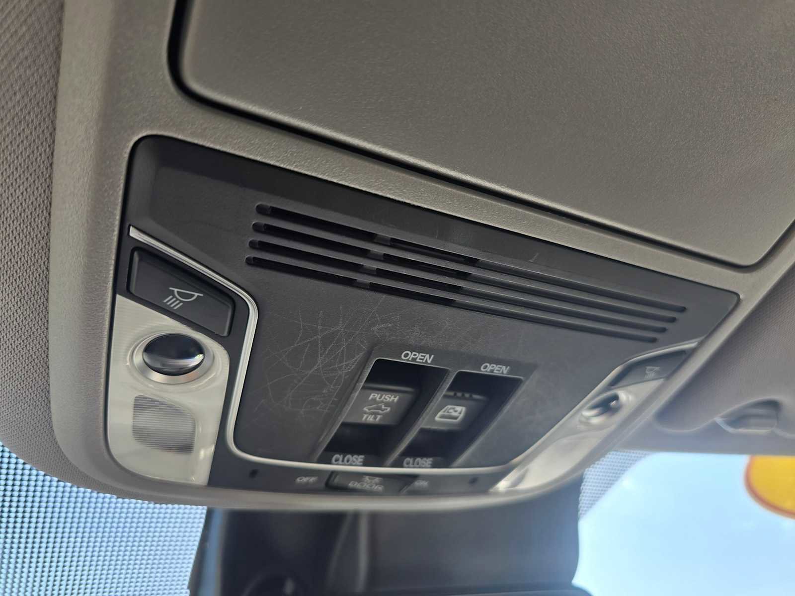Used 2022 Honda Ridgeline RTL-E image 34
