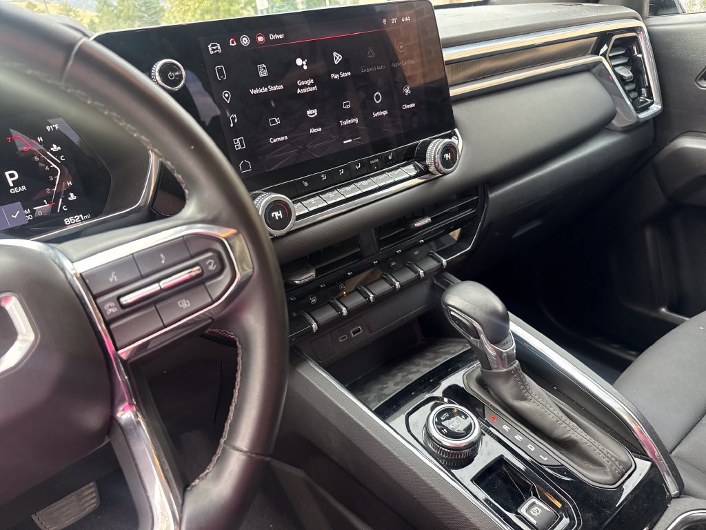 Used 2024 GMC Canyon Elevation w/ Convenience Package AWD/4WD image 17