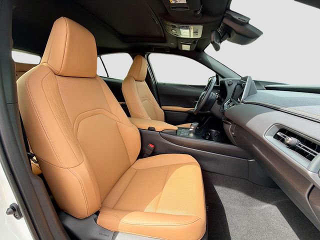 Used 2025 Lexus UX 300h FWD w/ Accessory Package (Z1) image 15