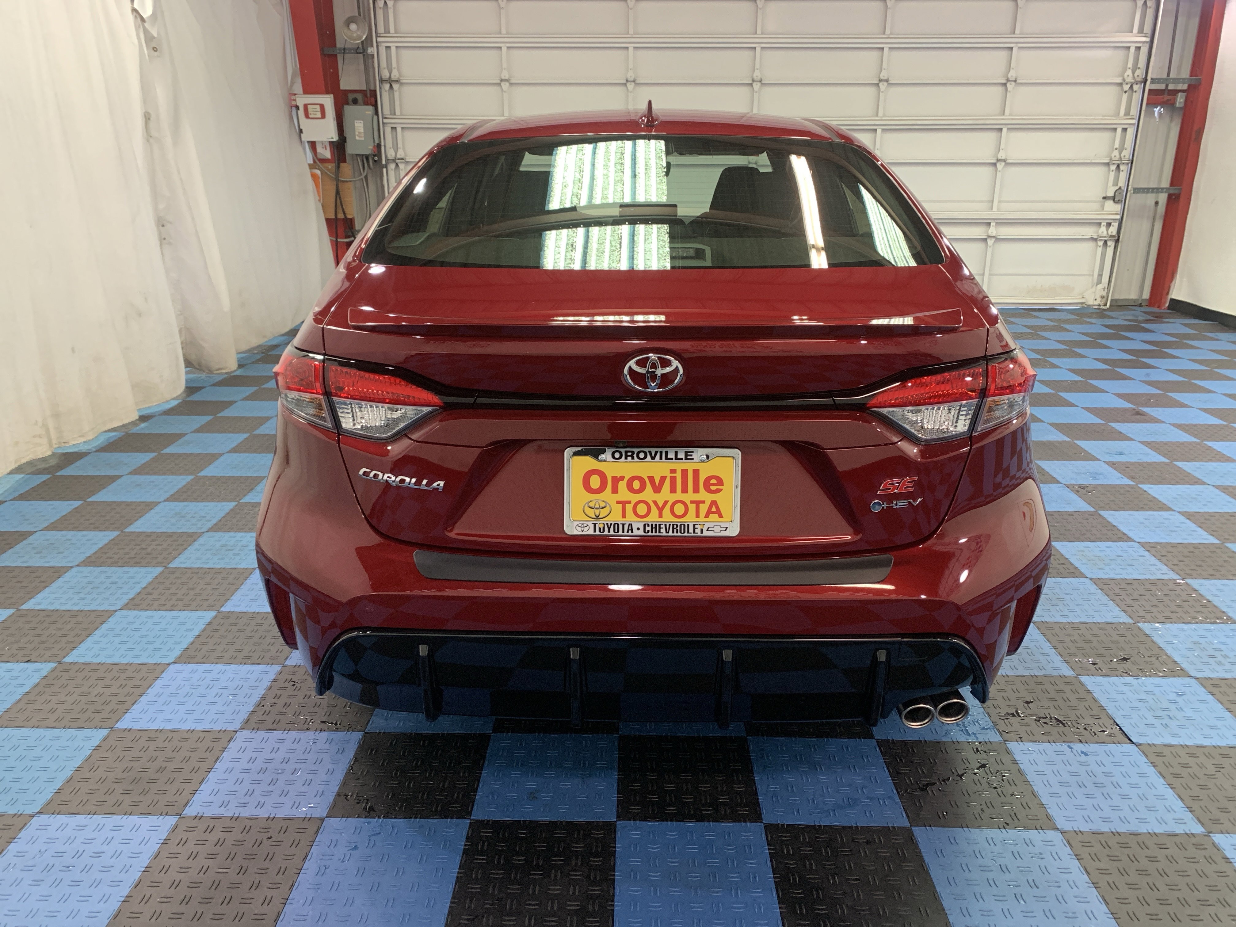New 2026 Toyota Corolla SE w/ SE Premium Package image 4