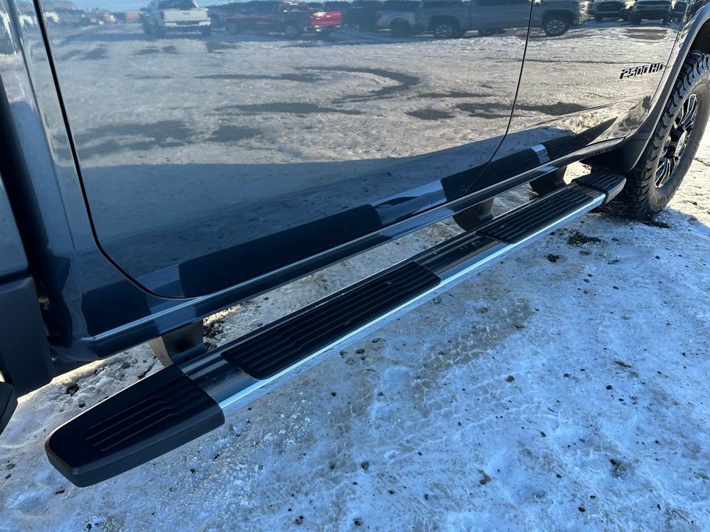 Used 2020 Chevrolet Silverado 2500 High Country w/ Z71 Off-Road Package image 23