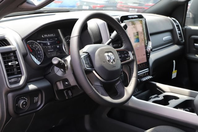 New 2026 RAM 2500 Big Horn AWD/4WD image 11