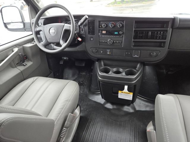 New 2026 GMC Savana 2500 w/ Driver Convenience Package RWD image 23