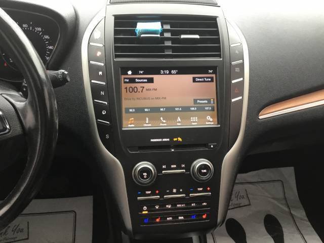 Used 2019 Lincoln MKC Reserve FWD image 16