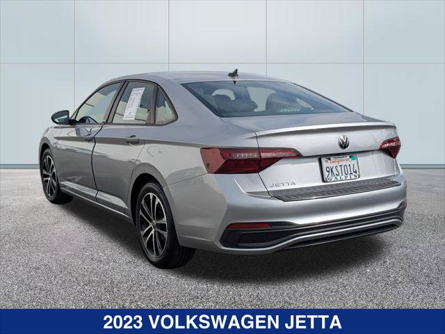 Used 2023 Volkswagen Jetta Sport FWD image 3