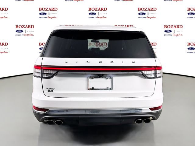 Used 2023 Lincoln Aviator Reserve w/ Equipment Group 201A image 7