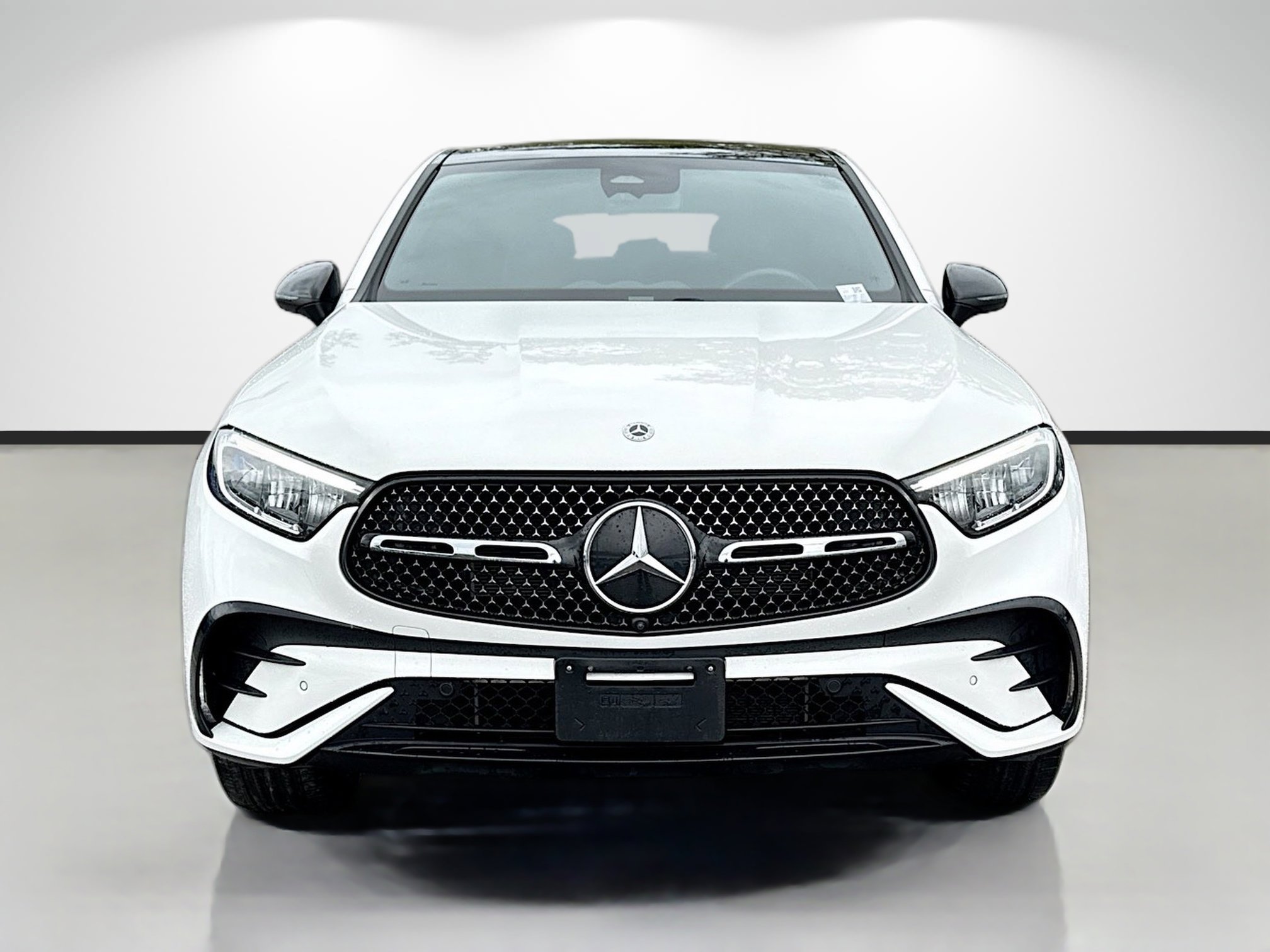 Used 2024 Mercedes-Benz GLC 300 4MATIC image 8