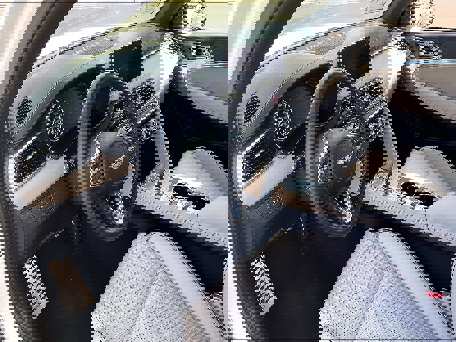 Used 2023 Genesis G70 2.0T w/ Sport Prestige Package image 15