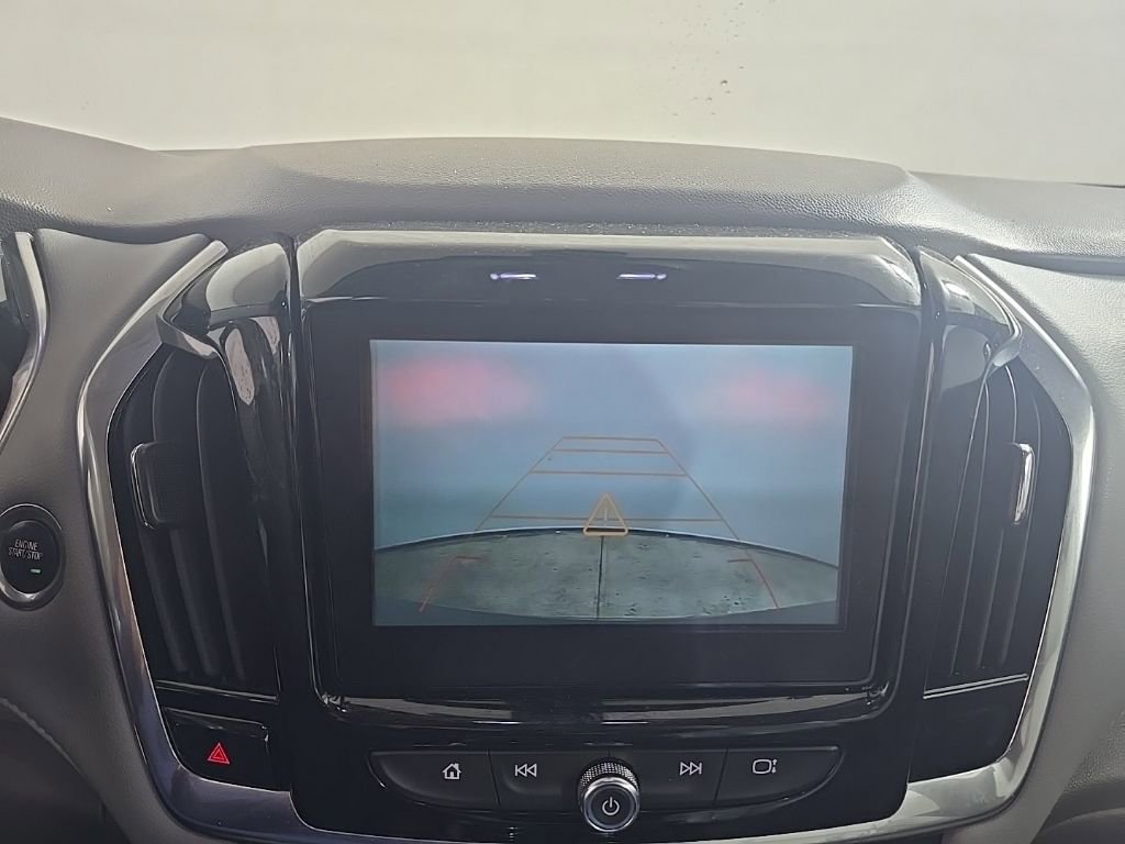 Used 2019 Chevrolet Traverse LT image 9