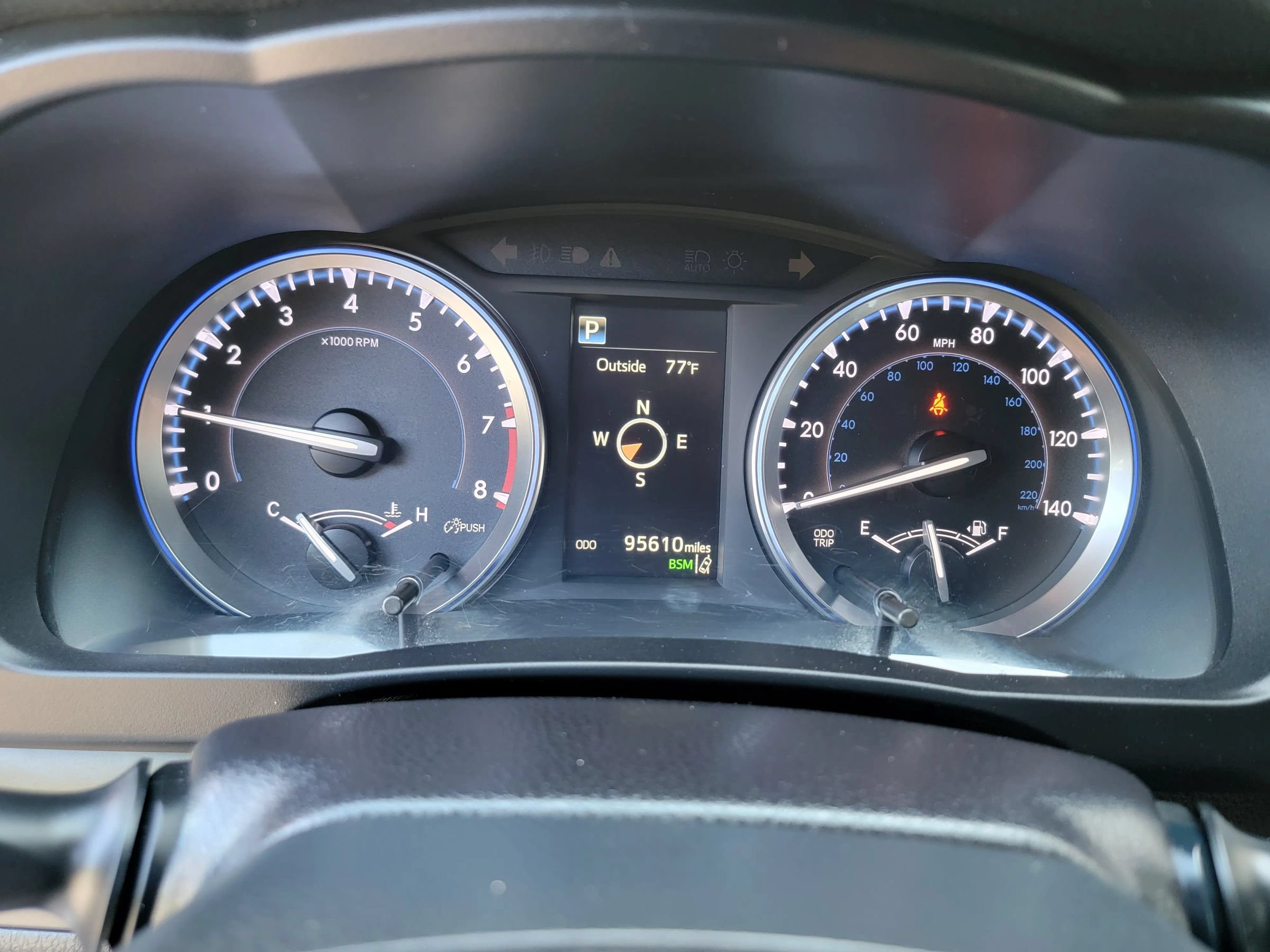 Used 2017 Toyota Highlander XLE AWD/4WD image 21