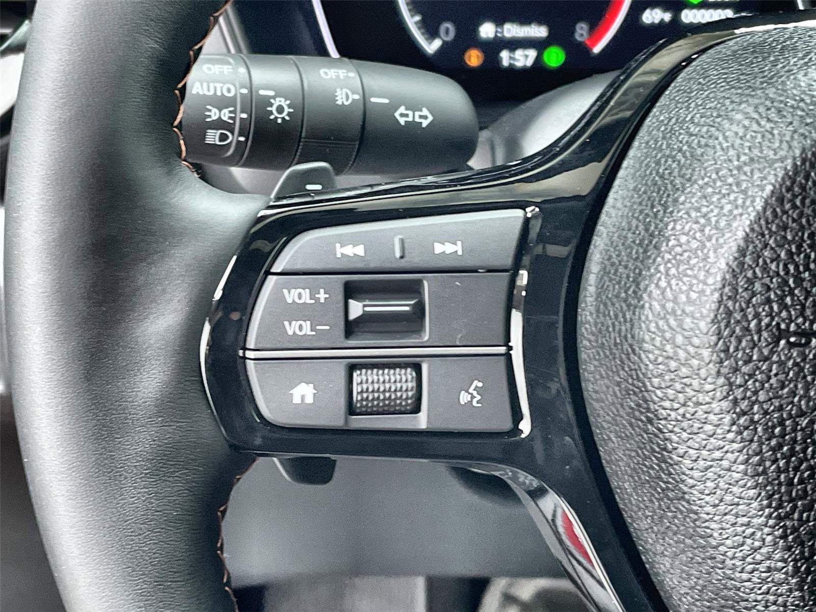 New 2025 Honda Pilot TrailSport image 17