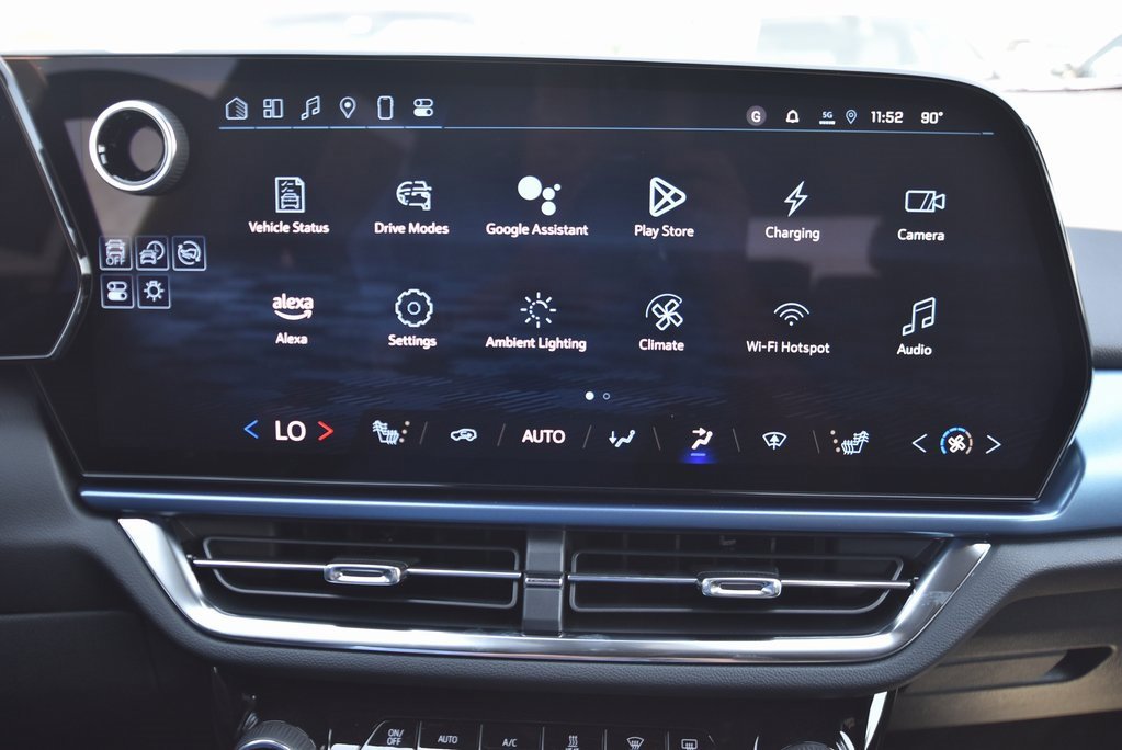 New 2025 Chevrolet Equinox EV LT image 14