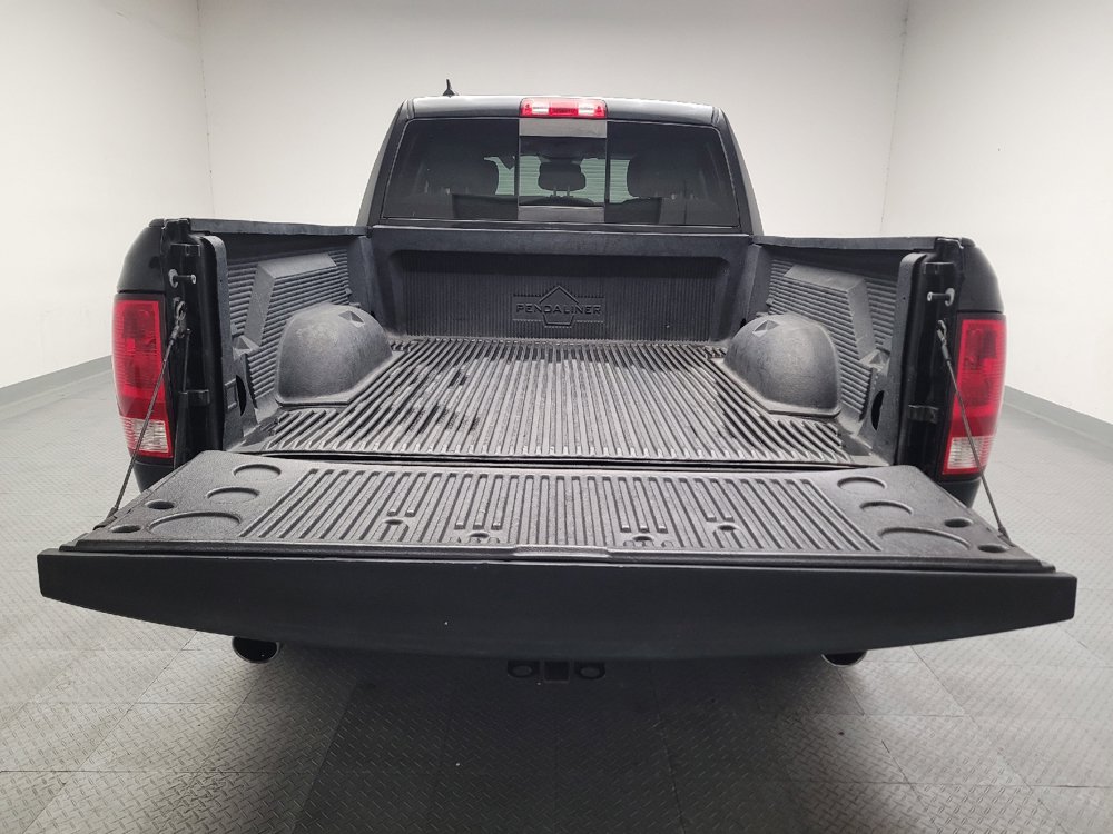 Used 2017 RAM 1500 Big Horn RWD image 29