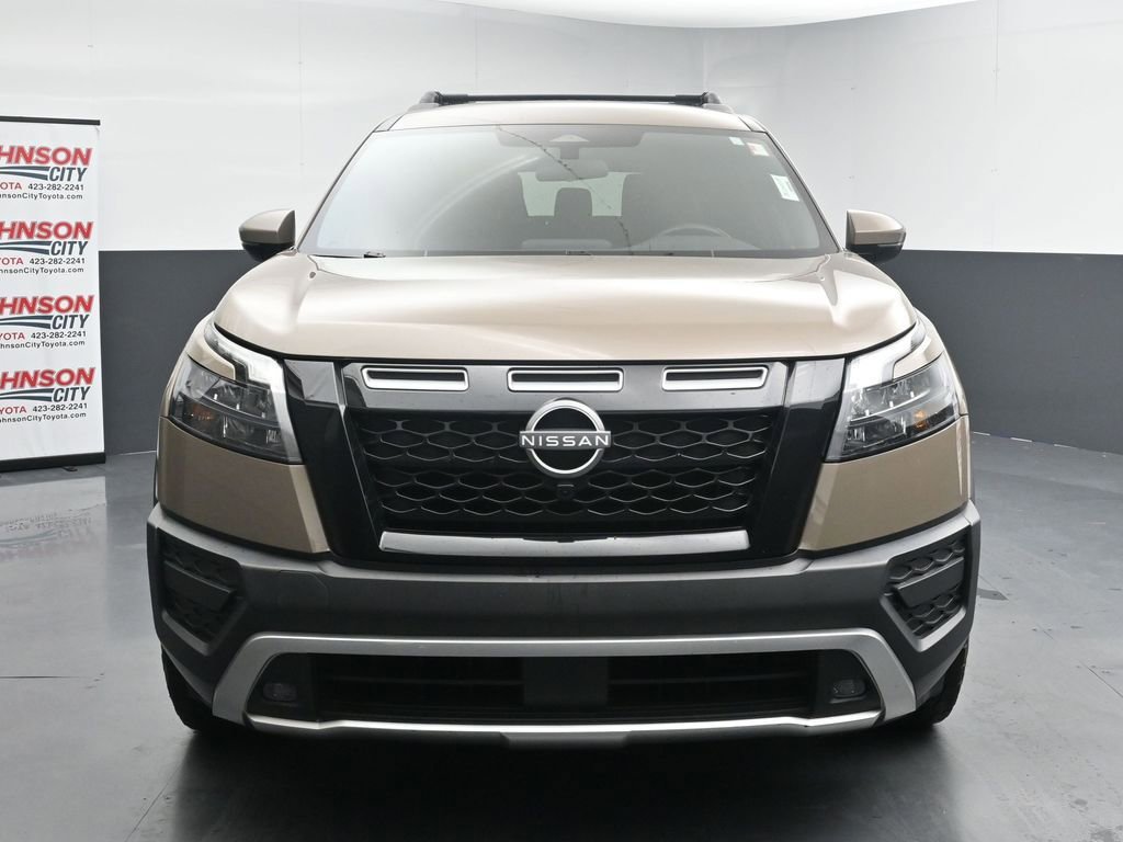 Used 2024 Nissan Pathfinder Rock Creek AWD/4WD image 3
