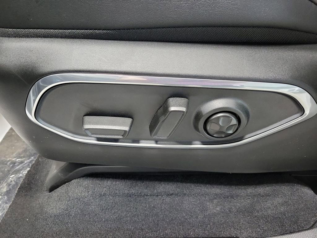 New 2026 Jeep Grand Wagoneer Limited image 16