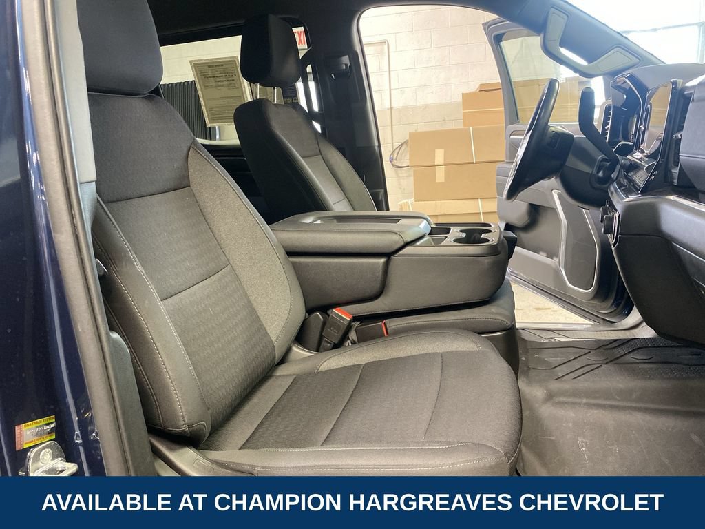 Certified 2022 Chevrolet Silverado 1500 LT AWD/4WD image 36