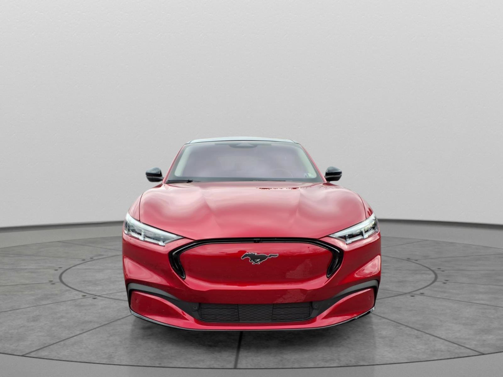 Used 2021 Ford Mustang Mach-E Premium image 2