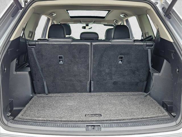 Used 2022 Volkswagen Atlas SE w/ Panoramic Sunroof Package FWD image 6